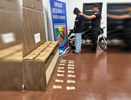 Puerto Iguazú: descubrió a un joven que habría robado $7,5 millones y compró una moto; recuperan más de $4 millones